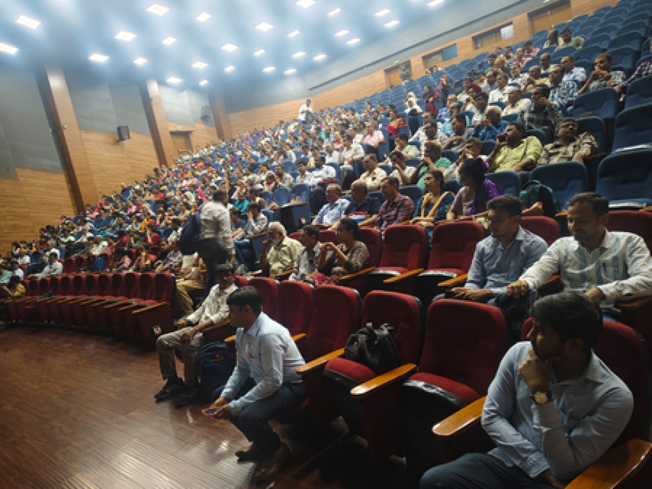 गुजरातमध्ये जनगणना 2027 साठी 12,000 गणनाकर्ता नियुक्त गुजरातमध्ये जनगणना 2027 साठी 12,000 गणनाकर्ता नियुक्त