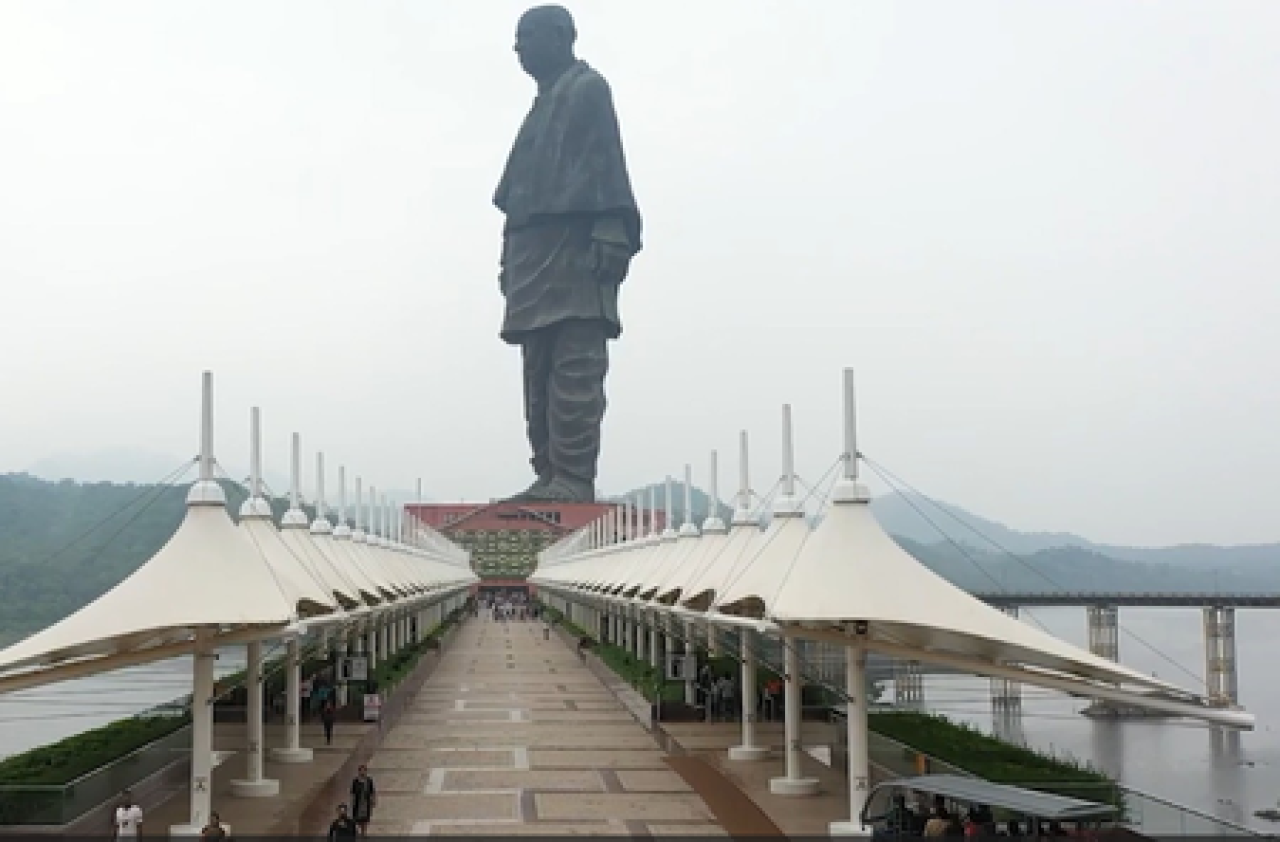 गुजरातमध्ये स्टॅच्यू ऑफ यूनिटीसाठी गाइड्सची विशेष प्रशिक्षण कार्यक्रम
