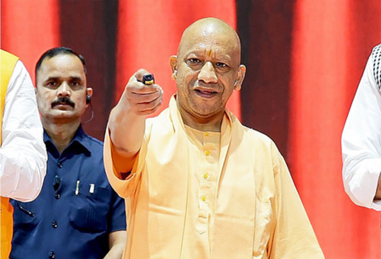 ग्रामीण महिलांसाठी दुग्ध व्यापारात तंत्रज्ञानाचा वापर