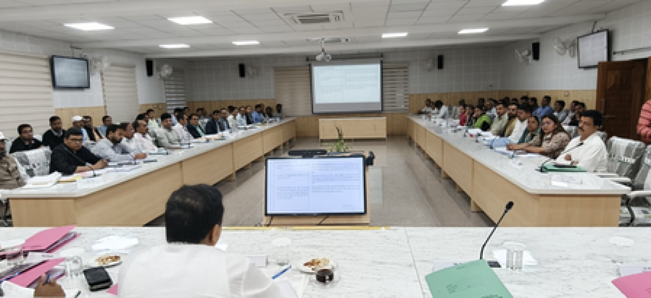 चमोलीमध्ये विकास योजनांची समीक्षा, सांसद बलूनीने दिले निर्देश