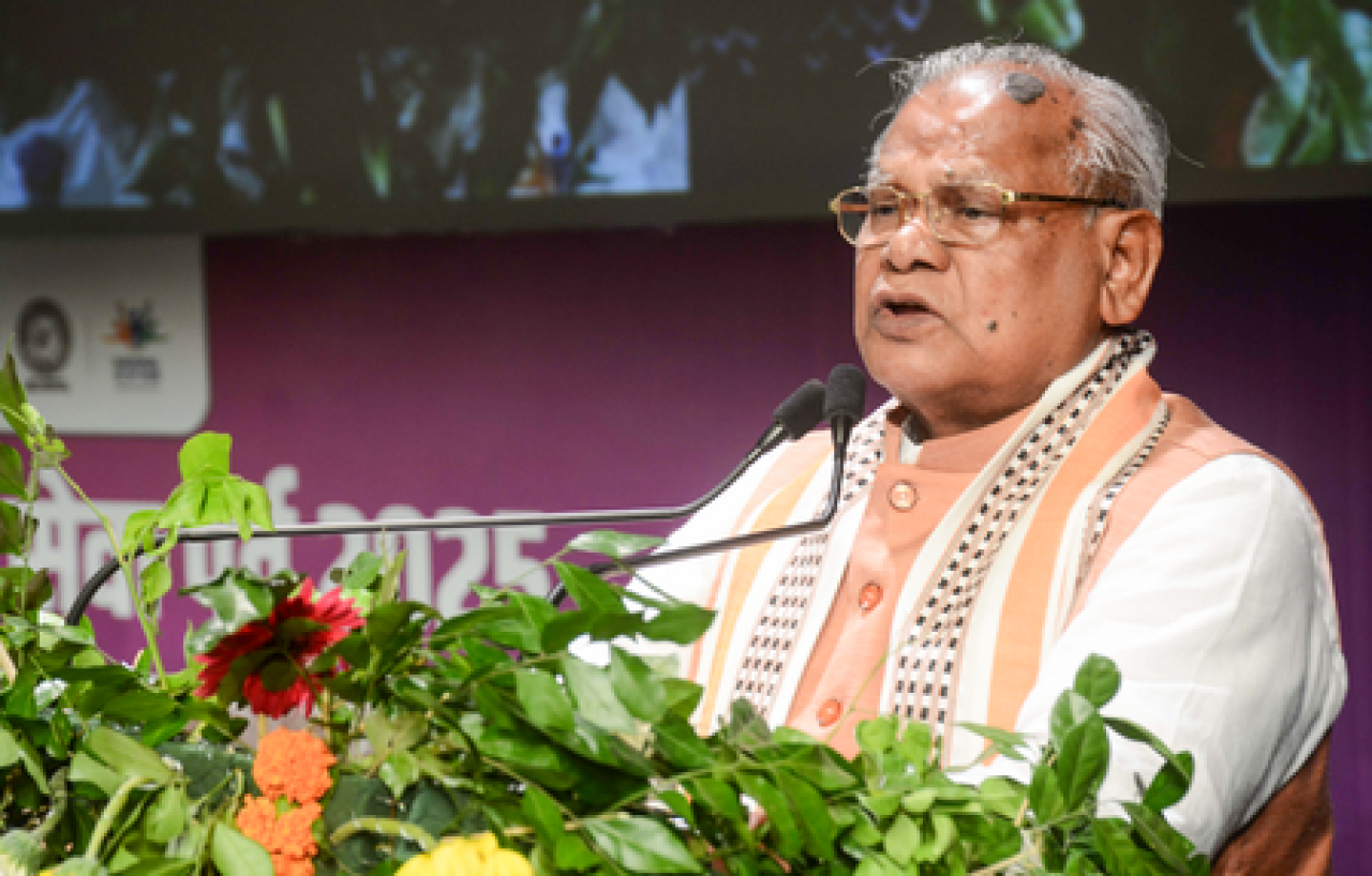 जीतन राम मांझी यांनी पत्थरबाजीच्या घटनेवर व्यक्त केली चिंता जीतन राम मांझी यांनी पत्थरबाजीच्या घटनेवर व्यक्त केली चिंता