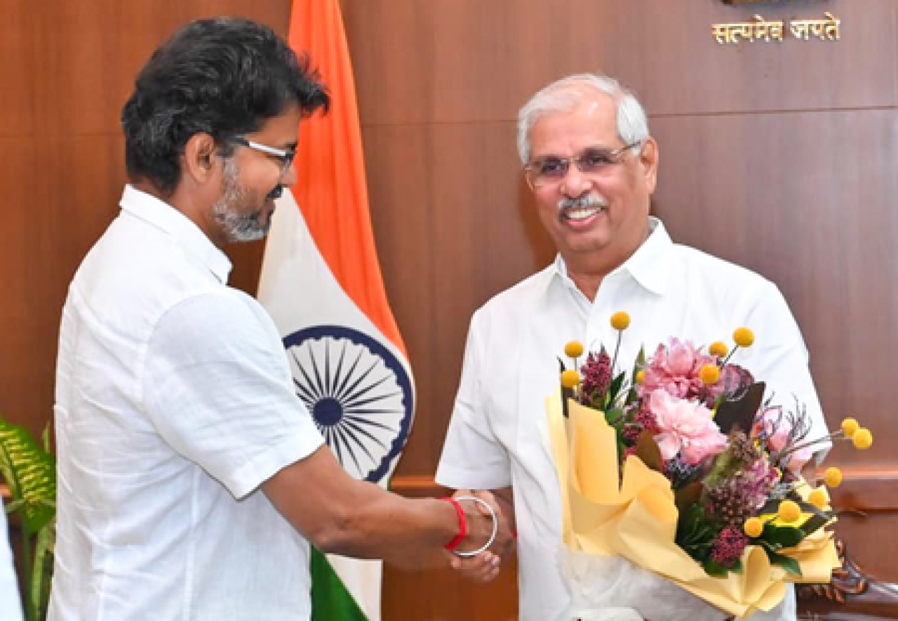 तमिलनाडुमध्ये विजयाच्या मुख्यमंत्रीपदाकडे एक पाऊल पुढे