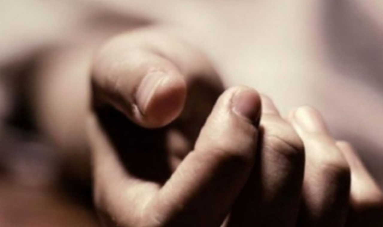 दरभंगा: पतीने पत्नी आणि तीन मुलांची हत्या केली