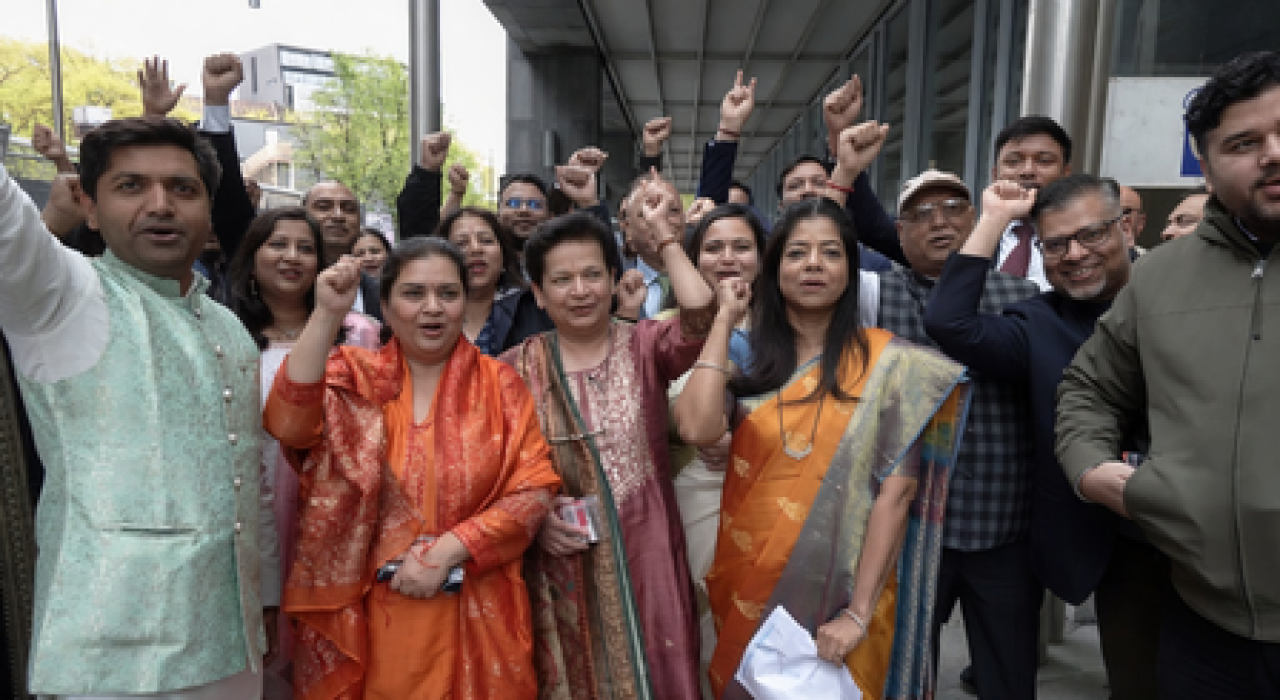 नॉर्वे दौऱ्यावर पीएम मोदी, महिलांमध्ये उत्साहाची लाट