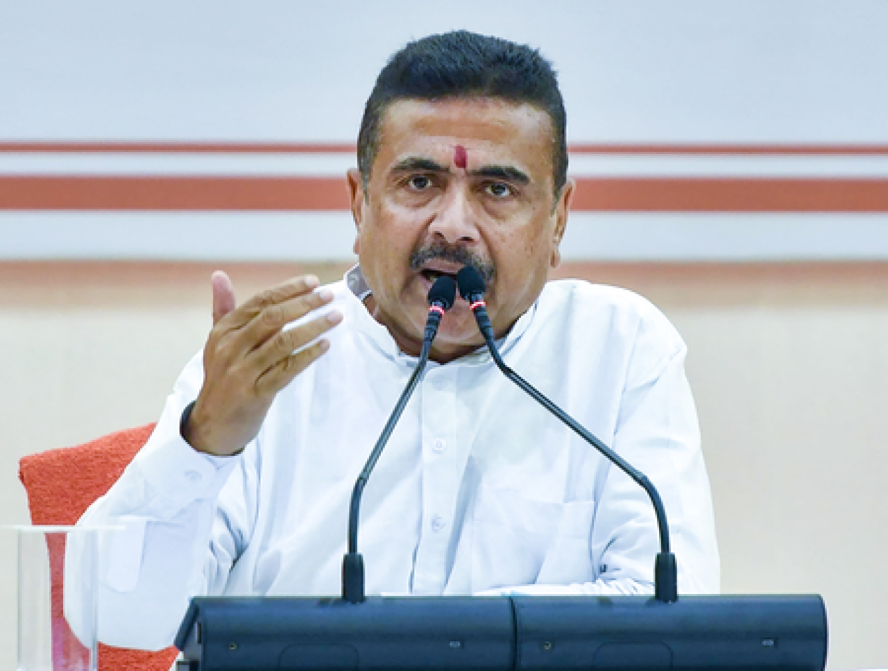 बंगाल सरकारने भ्रष्टाचार आणि महिलांविरुद्ध गुन्ह्यांच्या तपासासाठी पॅनेल स्थापन केले
