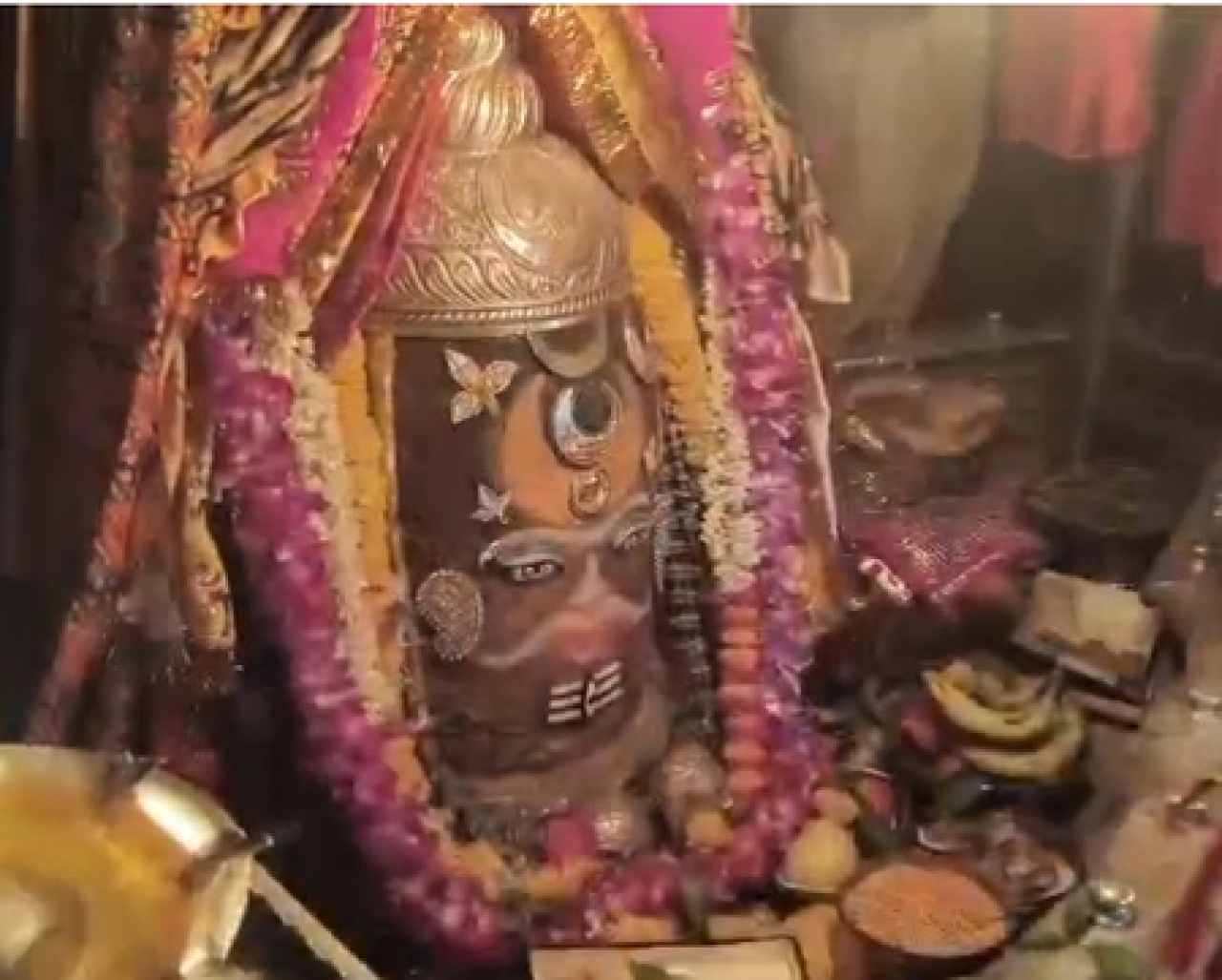 बाबा महाकाल की भव्य भस्म आरती संपन्न, उज्जैन नगरी शिवमय