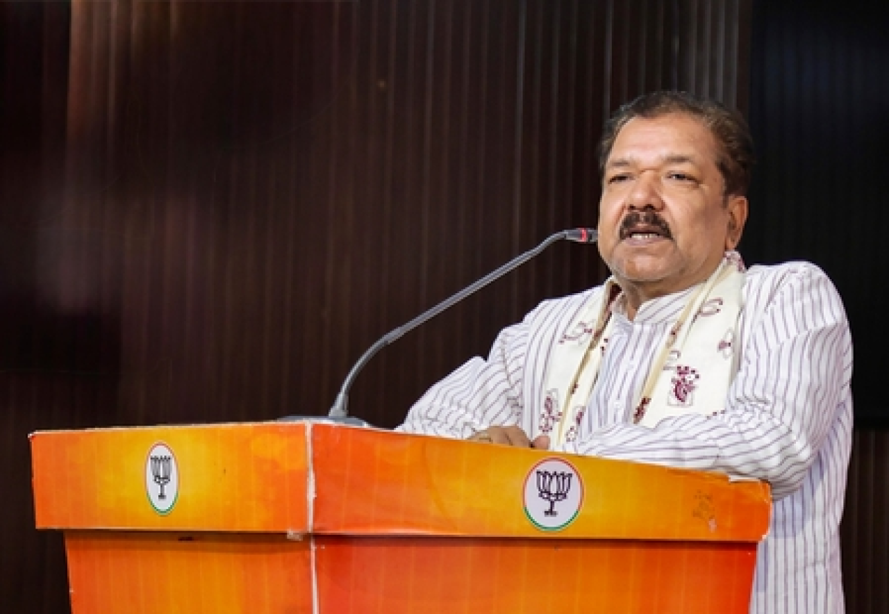 बिहारच्या मंत्रीने ऑनलाइन कॉकरोच जनता पार्टीवर साधला निशाणा