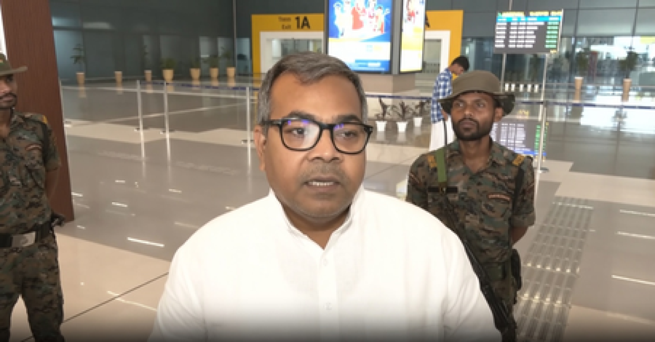बिहारमध्ये अपराधींचा सामना, सत्ताधारी नेत्यांची प्रतिक्रिया बिहारमध्ये अपराधींचा सामना, सत्ताधारी नेत्यांची प्रतिक्रिया