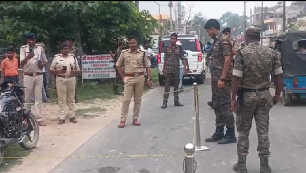बिहारमध्ये जमीन कारोबारीची दिनदहाडे हत्या बिहारमध्ये जमीन कारोबारीची दिनदहाडे हत्या