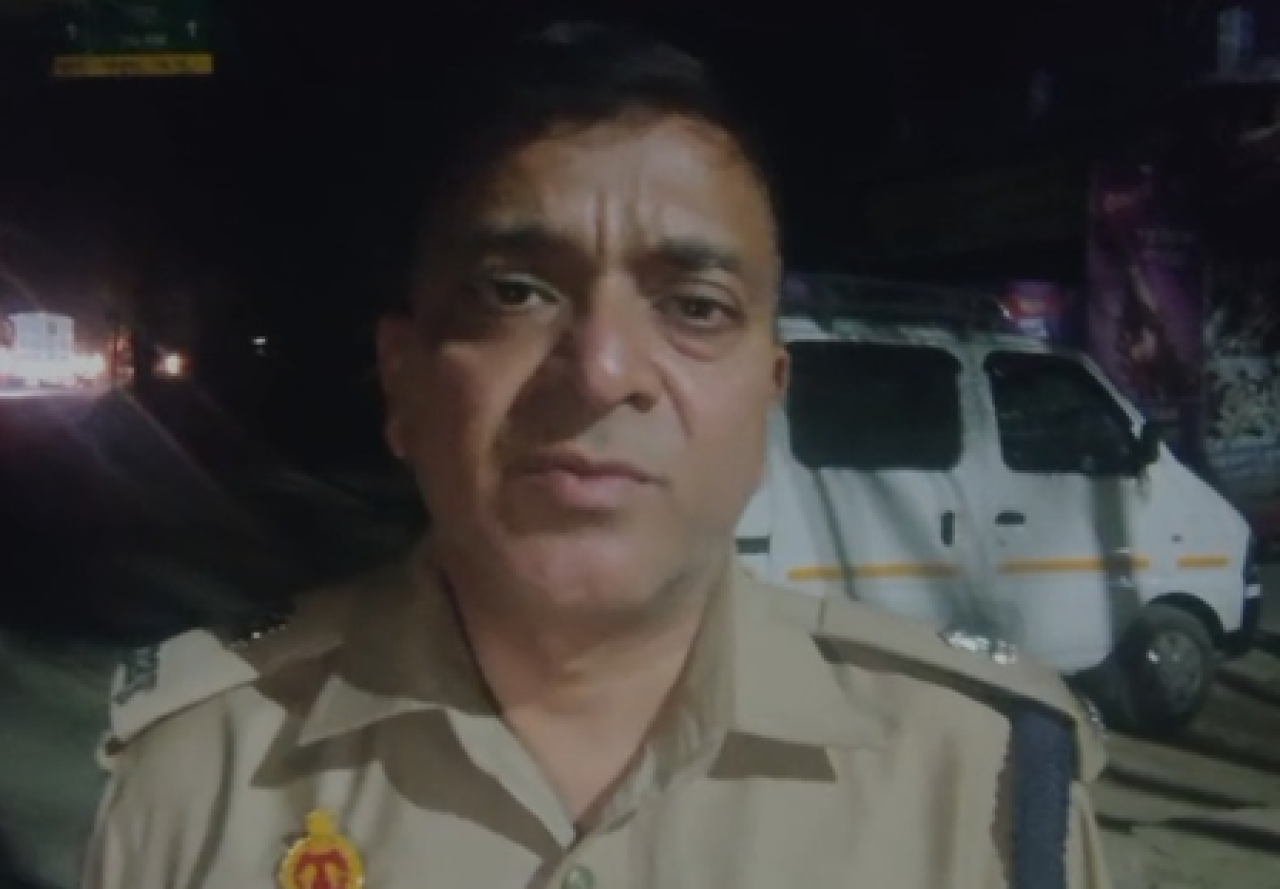 मथुरामध्ये बारातदरम्यान झगडा; वृद्ध महिला गंभीर जखमी