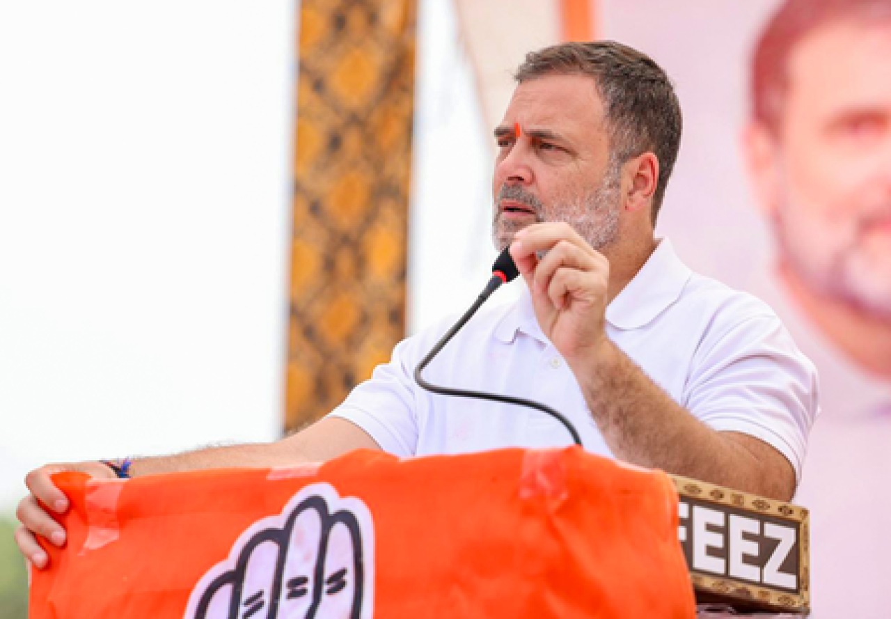राहुल गांधींचा रायबरेली दौरा, महागाईवर तीव्र टीका