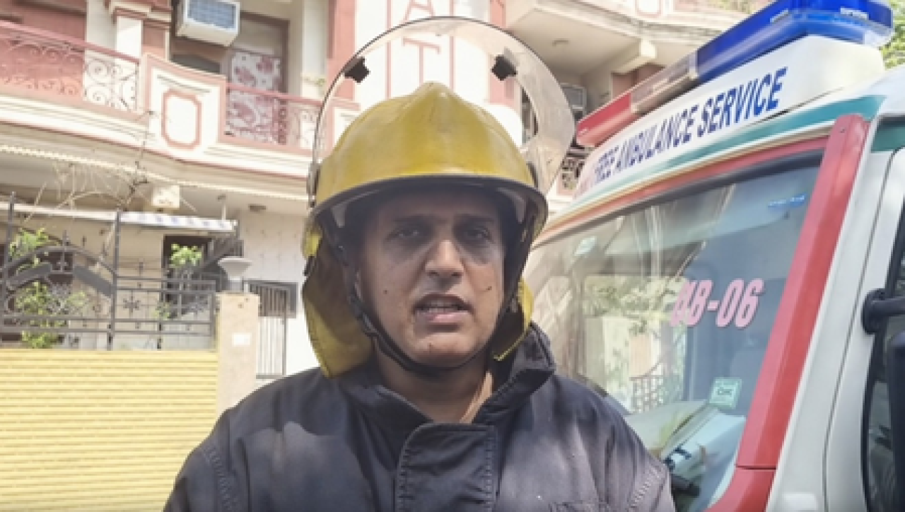 विवेक विहार अग्निकांड: रेस्क्यूमध्ये अडचणी, 9 मृत्यूची पुष्टी