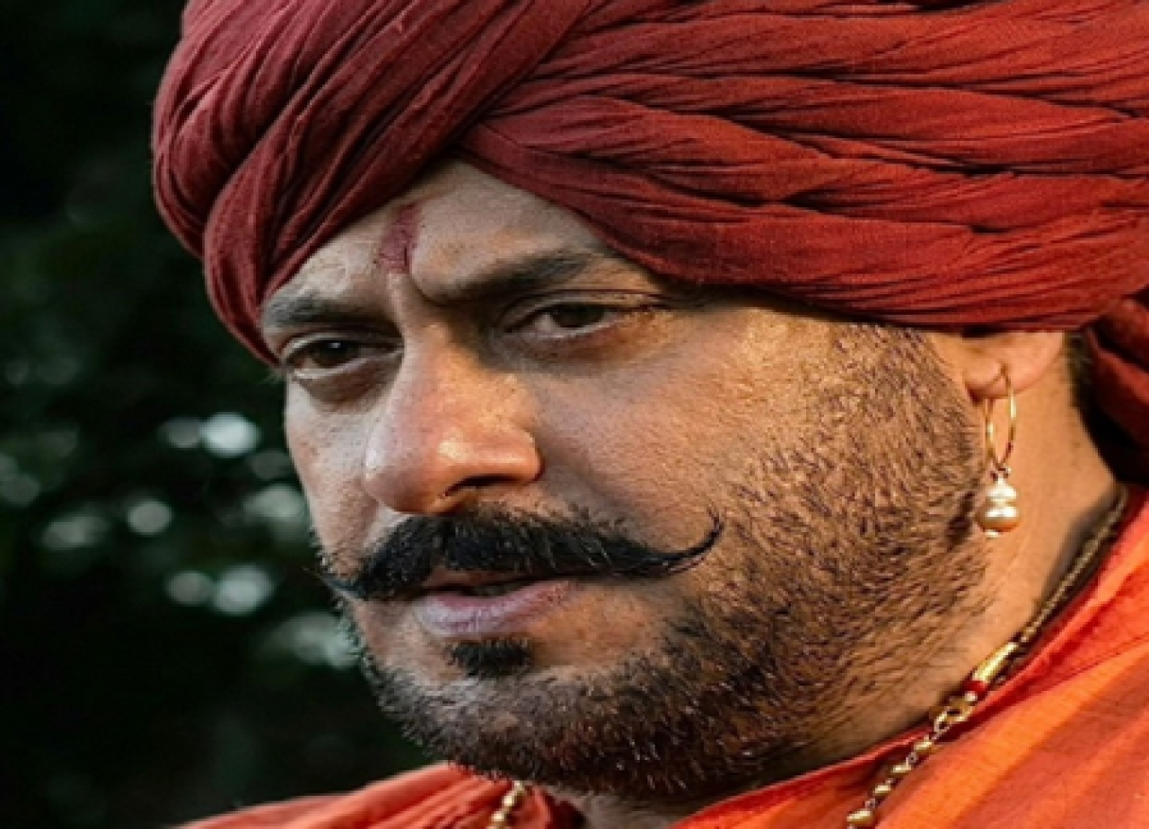 सलमान खानचा मराठी लुक राजा शिवाजीमध्ये चर्चेचा विषय बनला