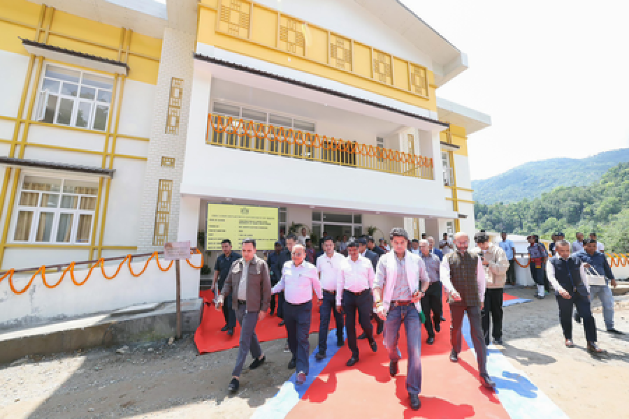 सिक्किममध्ये सिंधिया यांचा विकास योजनांची समीक्षा, पर्यटन आणि खेळांवर जोर
