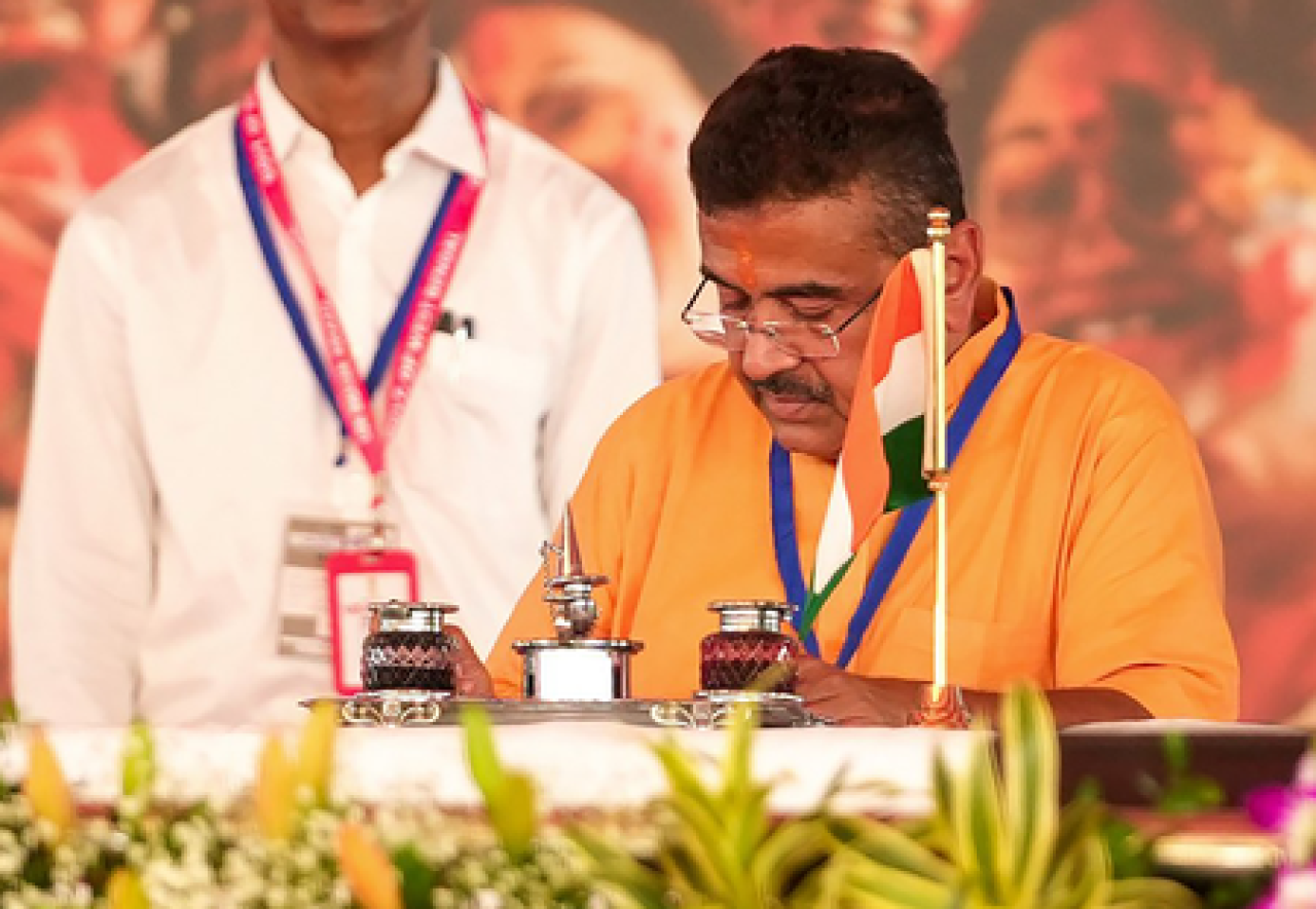 सीएम सुवेंदु अधिकारीचा नबन्ना दौरा, सुरक्षा व्यवस्था मजबूत सीएम सुवेंदु अधिकारीचा नबन्ना दौरा, सुरक्षा व्यवस्था मजबूत
