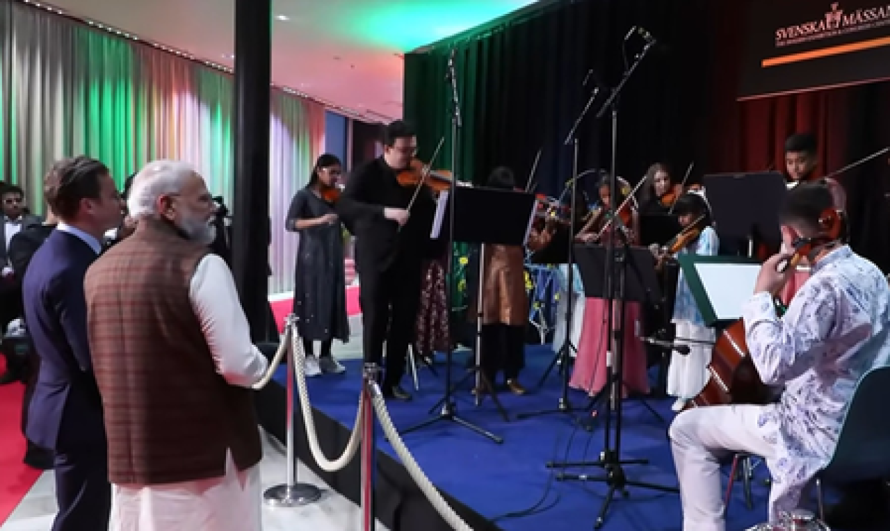 स्वीडनमध्ये बापूंचे विचार गूंजत आहेत: पीएम मोदी