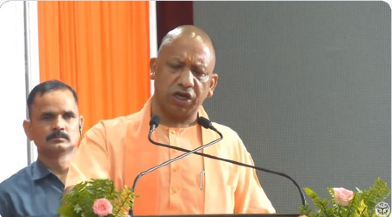अग्नि सुरक्षा सुनिश्चित करण्यासाठी फायर एनओसीची तातडीने पडताळणी करा: मुख्यमंत्री योगी आदित्यनाथ