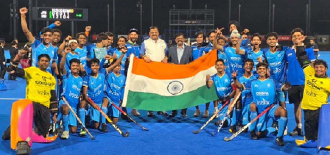 भारतीय पुरुष आणि महिला हॉकी टीमच्या यशावर उपराष्ट्रपती राधाकृष्णन आणि अमित शाह यांची अभिनंदन
