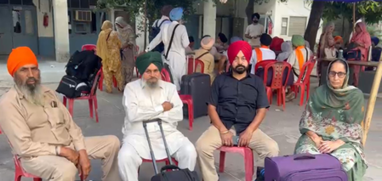 ‘वर्षों की अरदास हुई पूरी’, श्री गुरु अर्जन देव जी के शहीदी दिवस पर पाकिस्तान रवाना श्रद्धालुओं का जत्था