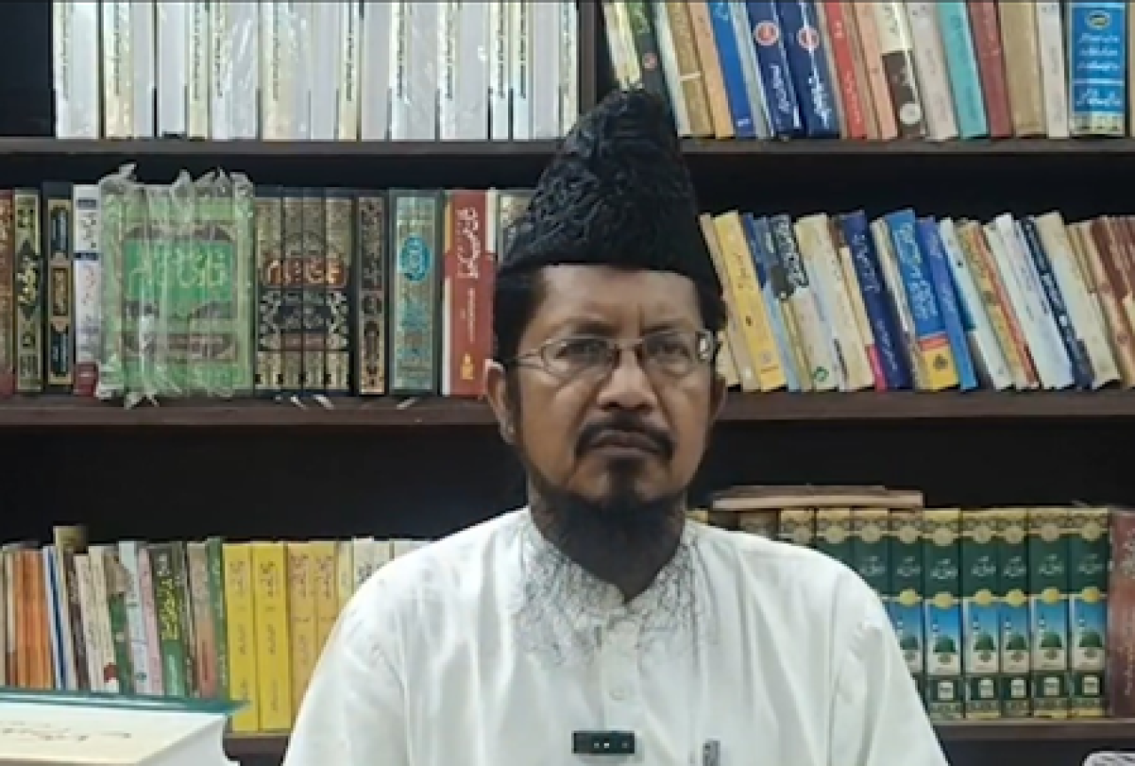 वारणसीतील मीट दुकाने शहराबाहेर हलवल्यास रोजगार धोक्यात: मौलाना शहाबुद्दीन रजवी