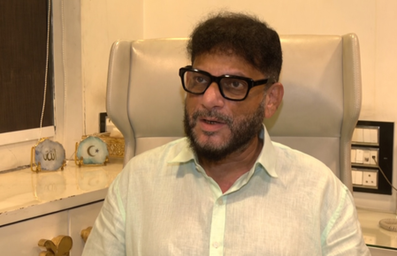वारिस पठान ने महाराष्ट्र सरकारच्या ‘लाडकी बहिन योजना’वर प्रश्न उपस्थित केले