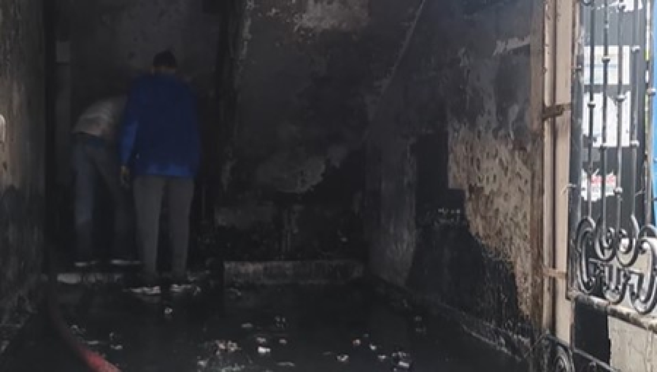 शाहदरा येथे इलेक्ट्रिकल गोदामात आग, कोणतीही हताहत नाही