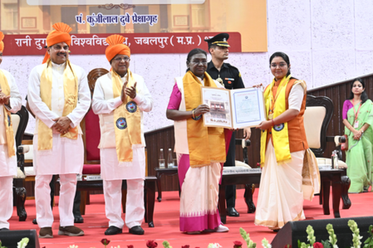 शिक्षा विकासाचा प्रभावी माध्यम: राष्ट्रपति मुर्मु यांचा संदेश