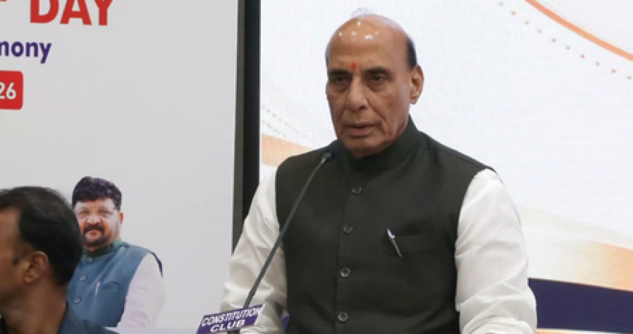 ऑपरेशन सिंदूर ने दिखाई भारत की सैन्य ताकत, रक्षा क्षेत्र में आत्मनिर्भरता पर बोले राजनाथ सिंह ऑपरेशन सिंदूर ने दिखाई भारत की सैन्य ताकत, रक्षा क्षेत्र में आत्मनिर्भरता पर बोले राजनाथ सिंह