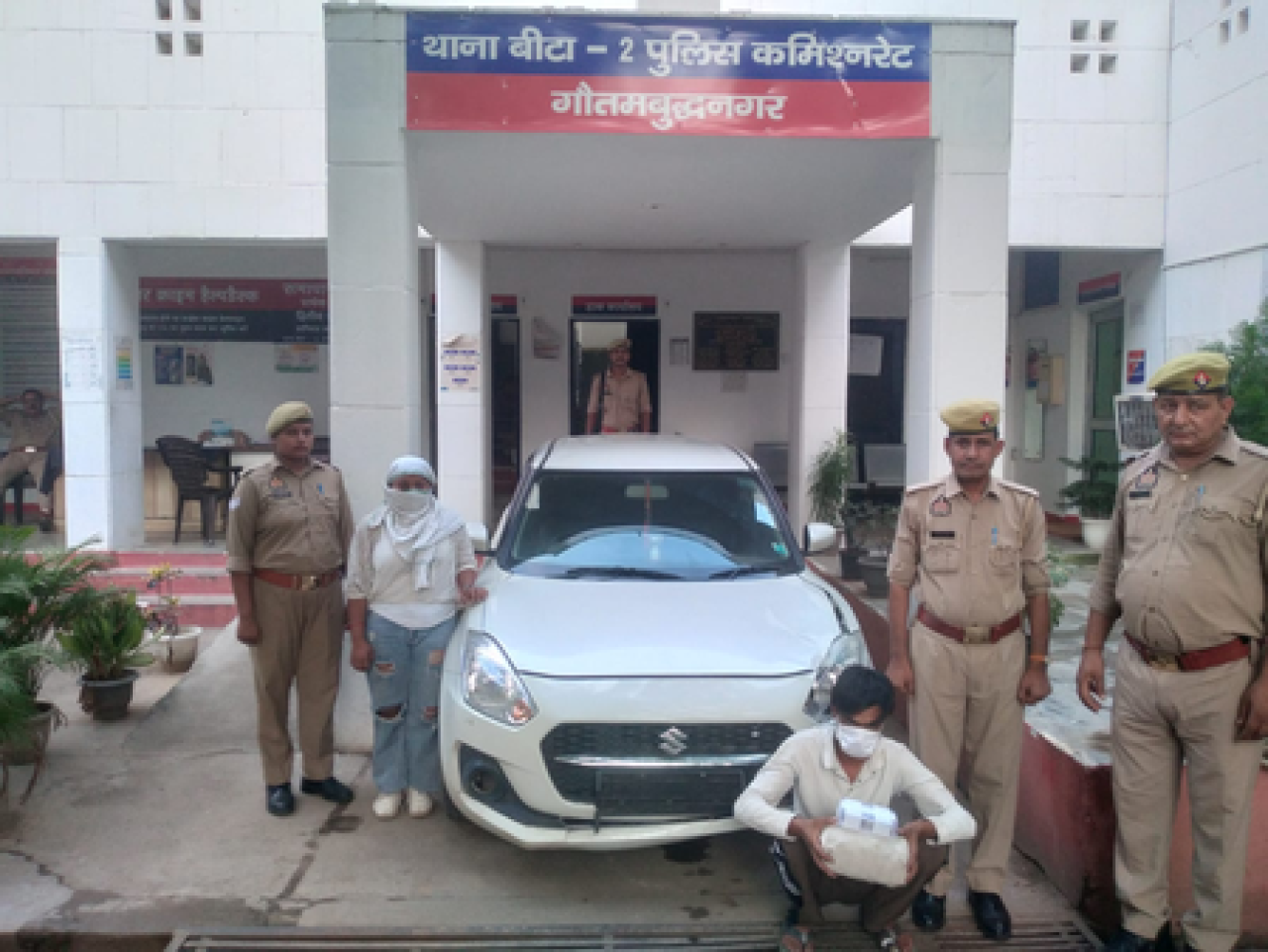 ग्रेटर नोएडा मध्ये लिफ्टच्या बहाण्याने ठगी करणारा गँग बेनकाब; महिला समावेशी दोन अटक ग्रेटर नोएडा मध्ये लिफ्टच्या बहाण्याने ठगी करणारा गँग बेनकाब; महिला समावेशी दोन अटक