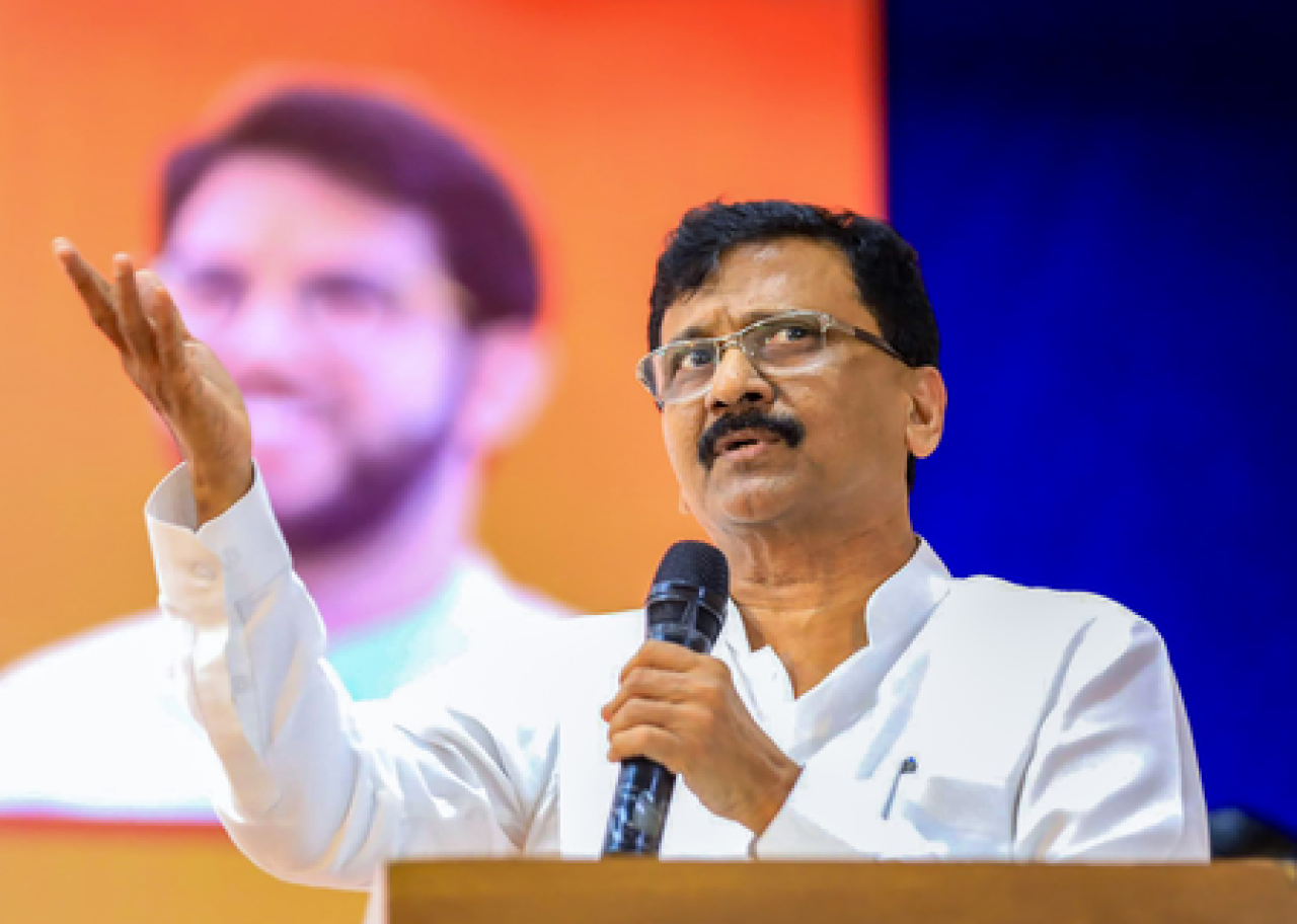 ‘जो लोग स्वार्थासाठी पार्टीत सामील झाले, त्यांच्यासाठी दु:ख का?’: संजय राउत यांचा सचिन अहीरवर हल्ला