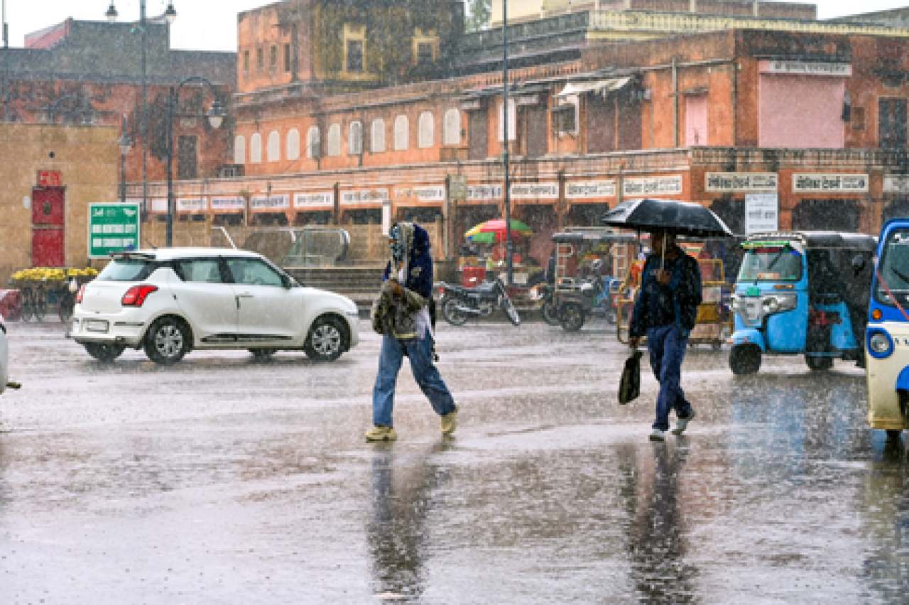 दक्षिण-पश्चिम मानसून राजस्थानमध्ये दाखल, अनेक जिल्ह्यात भारी पावसाची चेतावणी