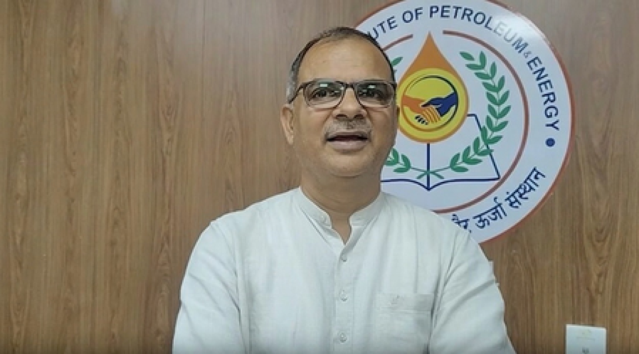 पेट्रोलमध्ये एथेनॉल मिश्रणामुळे कच्च्या तेलावरून कमी होईल अवलंबन: शालिवाहन श्रीवास्तव पेट्रोलमध्ये एथेनॉल मिश्रणामुळे कच्च्या तेलावरून कमी होईल अवलंबन: शालिवाहन श्रीवास्तव