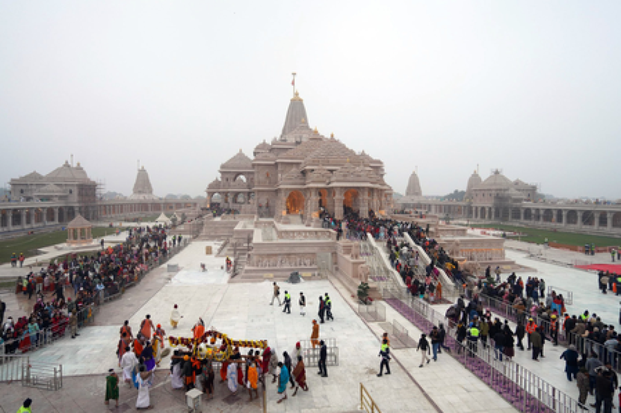 राम मंदिर चढावा चोरी प्रकरणात तीन आरोपींची 7 दिवसांची कस्टडी रिमांड मागितली राम मंदिर चढावा चोरी प्रकरणात तीन आरोपींची 7 दिवसांची कस्टडी रिमांड मागितली