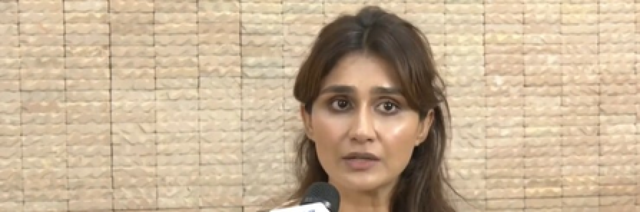 अभिनेत्री अंतरा बनर्जीचा एफआयआरमध्ये चुकीचा फोटो वापरण्यावर संताप, कायदेशीर कारवाईची चेतावणी अभिनेत्री अंतरा बनर्जीचा एफआयआरमध्ये चुकीचा फोटो वापरण्यावर संताप, कायदेशीर कारवाईची चेतावणी