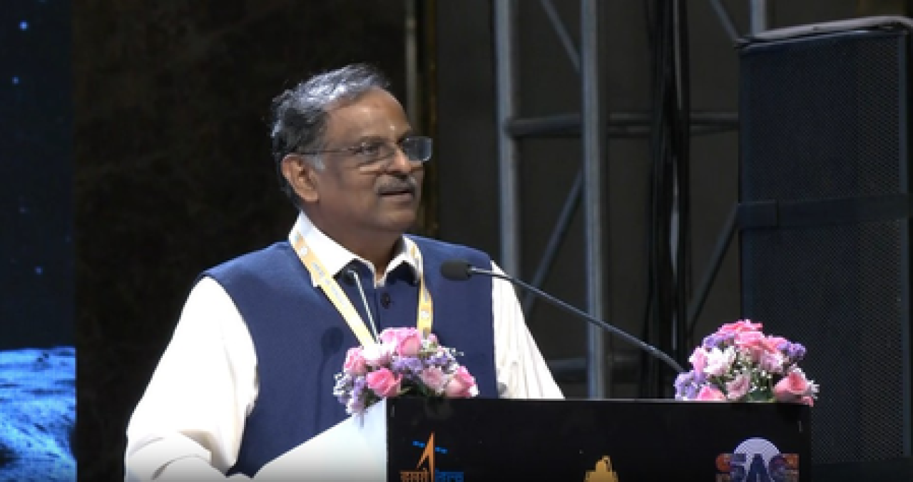 अहमदाबादमध्ये तिसरा राष्ट्रीय अंतराळ दिवस: इसरो प्रमुखांनी चंद्रयान-3 चा उल्लेख केला अहमदाबादमध्ये तिसरा राष्ट्रीय अंतराळ दिवस: इसरो प्रमुखांनी चंद्रयान-3 चा उल्लेख केला