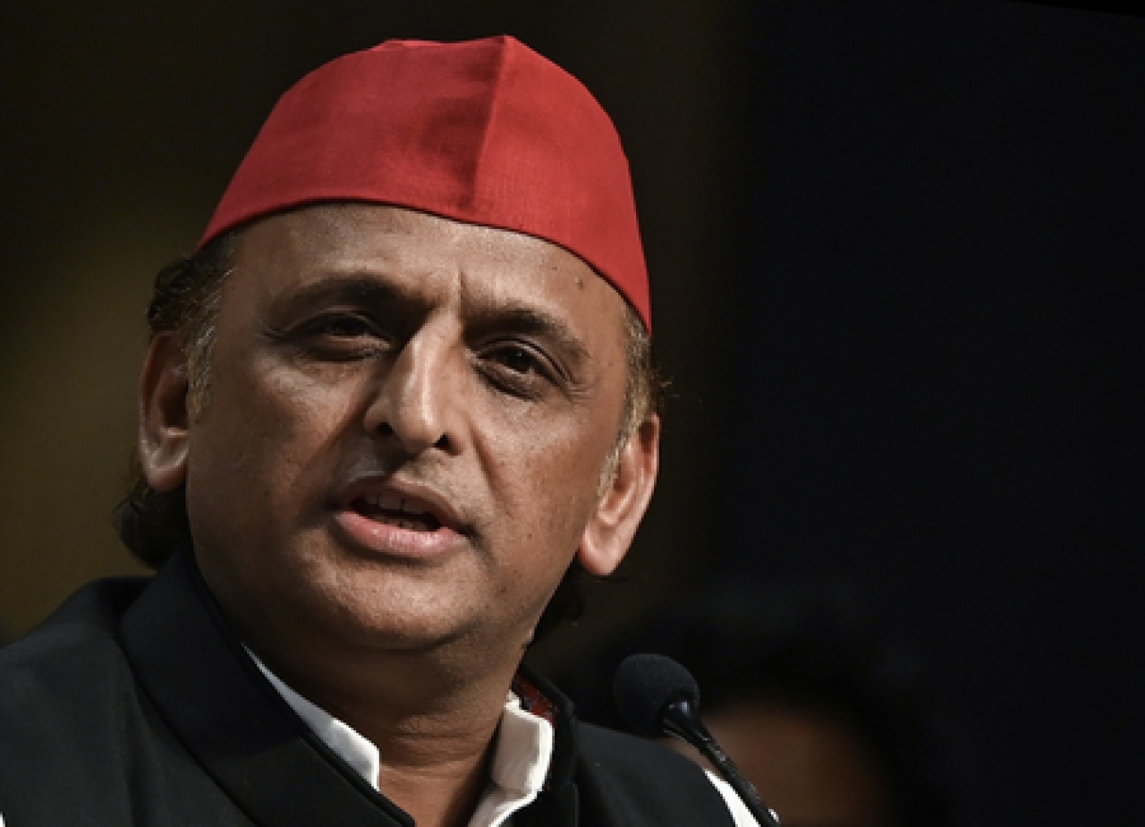 खादासाठीच्या लांब रांगा, भाजपविरोधात दोगुनी रांगा लावणार