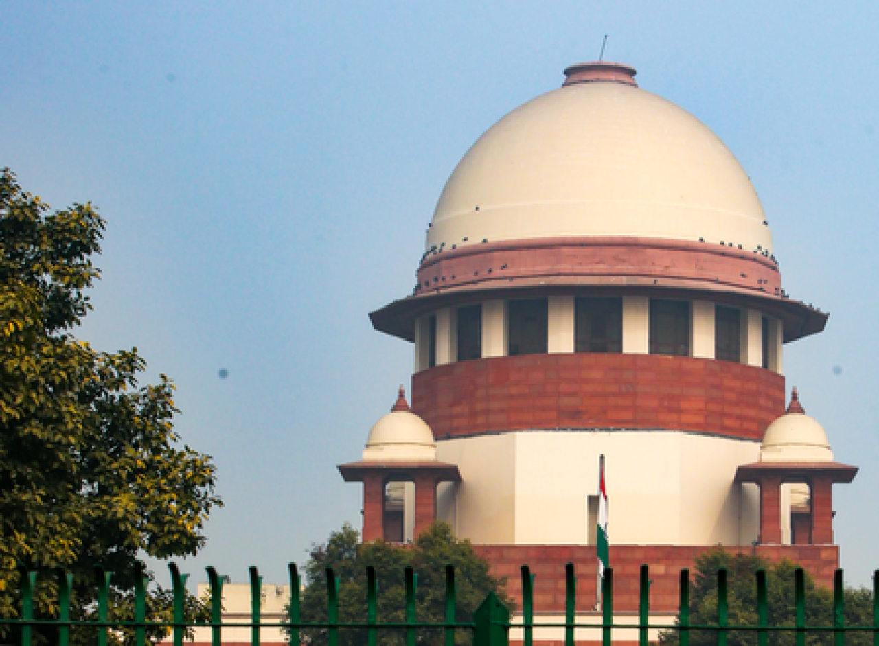 झारखंडच्या नियुक्ती परीक्षांवर सर्वोच्च न्यायालयाचा नोटिस, सीबीआय चौकशीची मागणी झारखंडच्या नियुक्ती परीक्षांवर सर्वोच्च न्यायालयाचा नोटिस, सीबीआय चौकशीची मागणी