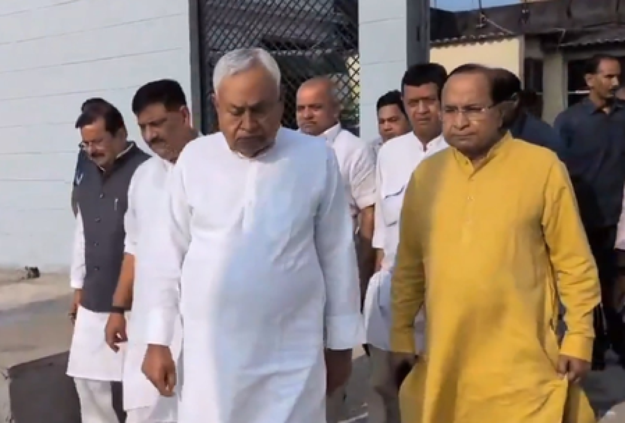 नीतीश कुमार जदयू कार्यालयात, कार्यकर्त्यांची ताकद महत्त्वाची आहे नीतीश कुमार जदयू कार्यालयात, कार्यकर्त्यांची ताकद महत्त्वाची आहे