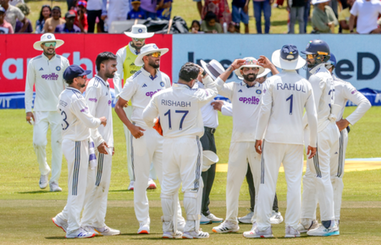 भारताची गाले टेस्टमध्ये श्रीलंकेवर विजय, डब्ल्यूटीसी प्वाइंट्स टेबलमध्ये सुधारणा भारताची गाले टेस्टमध्ये श्रीलंकेवर विजय, डब्ल्यूटीसी प्वाइंट्स टेबलमध्ये सुधारणा
