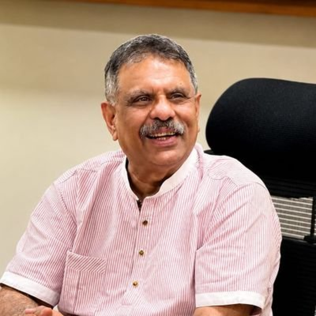 राजस्थान सरकारची मौसमी आजारांवर कडक कारवाई, आरोग्य मंत्र्यांनी दिले कठोर निर्देश राजस्थान सरकारची मौसमी आजारांवर कडक कारवाई, आरोग्य मंत्र्यांनी दिले कठोर निर्देश