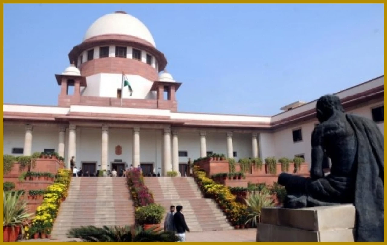 ‘लखनऊ कोर्ट परिसरातील अनधिकृत बांधकामे हटविण्याचा सर्वोच्च न्यायालयाचा आदेश’