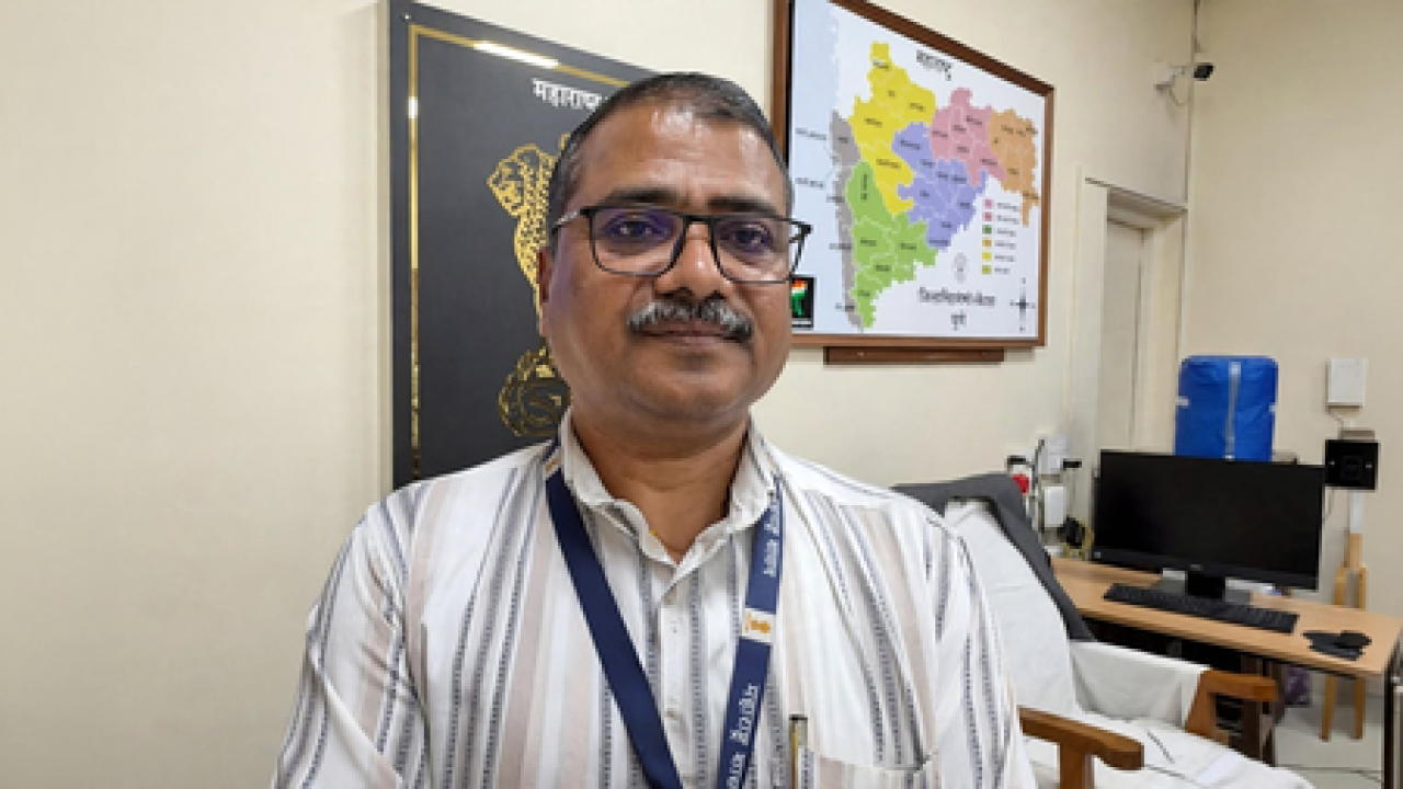 अमित ठाकरेने पुण्यातील कॉलेजमध्ये पीएम मोदीची तस्वीर हटवली, प्रिंसिपलने केली तक्रार