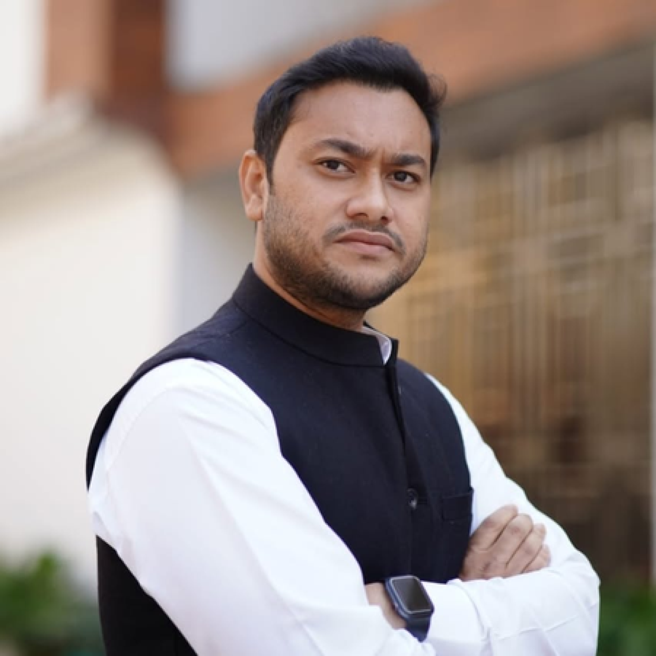 असममध्ये भाजपा कार्यकर्त्यांनी काँग्रेस आमदाराच्या वाहनाला थांबविल्यानंतर तणावाची स्थिती असममध्ये भाजपा कार्यकर्त्यांनी काँग्रेस आमदाराच्या वाहनाला थांबविल्यानंतर तणावाची स्थिती