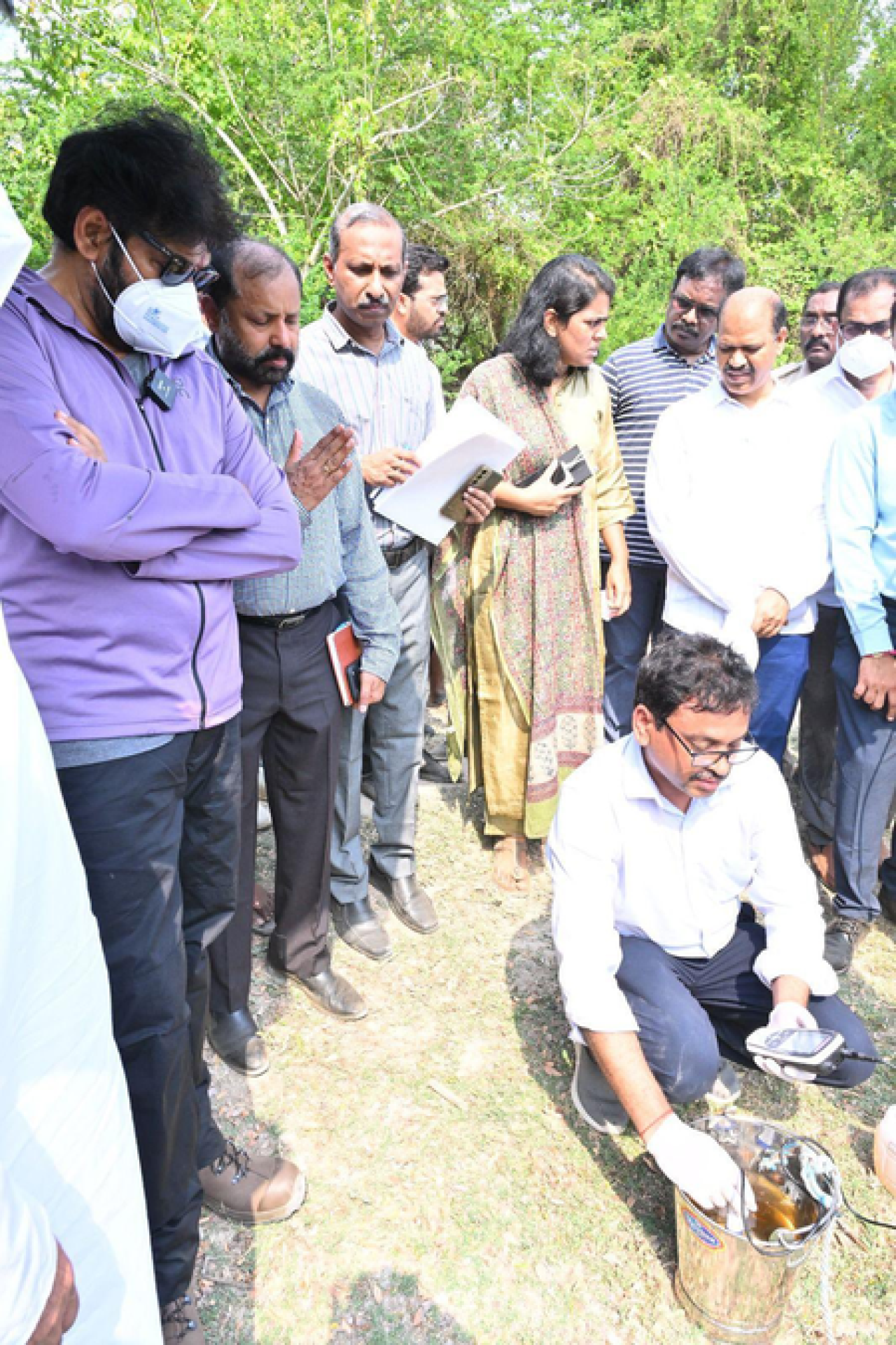आंध्र प्रदेश: गोदावरी प्रदूषणावर सरकारचा सख्त रुख, आंध्रा पेपर मिल्सवर गंभीर आरोप आंध्र प्रदेश: गोदावरी प्रदूषणावर सरकारचा सख्त रुख, आंध्रा पेपर मिल्सवर गंभीर आरोप