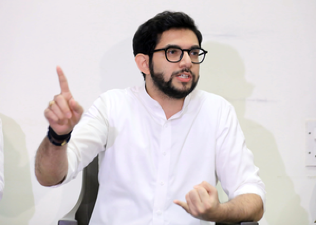 आदित्य ठाकरे म्हणाले, ‘मी दिशा सालियानशी कधीच भेटलो नाही’; राजकीय षडयंत्राचा आरोप