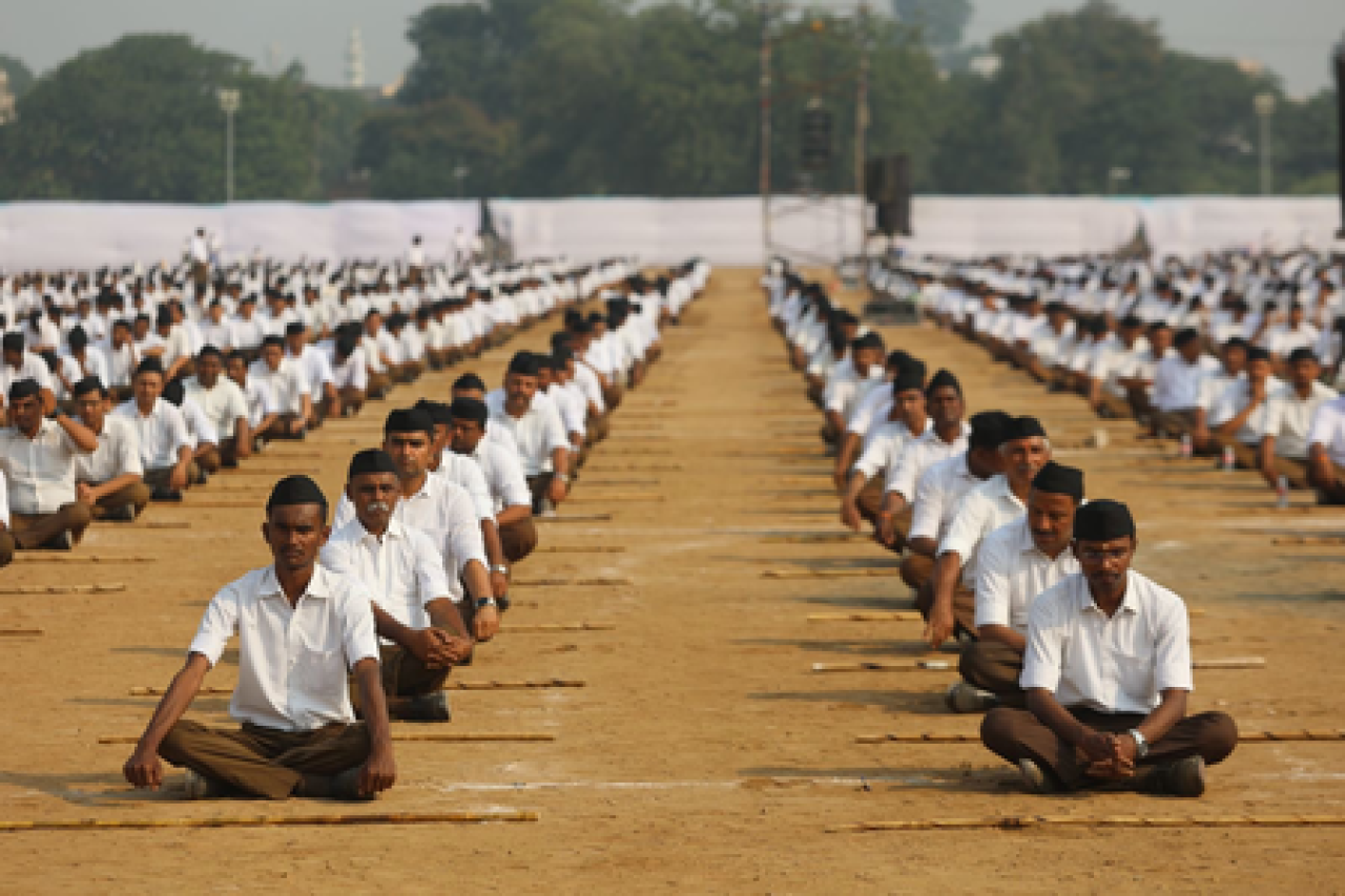 आरएसएसच्या शताब्दी वर्षात दैनिक शाखांची संख्या 1.01 लाखांच्या पार आरएसएसच्या शताब्दी वर्षात दैनिक शाखांची संख्या 1.01 लाखांच्या पार