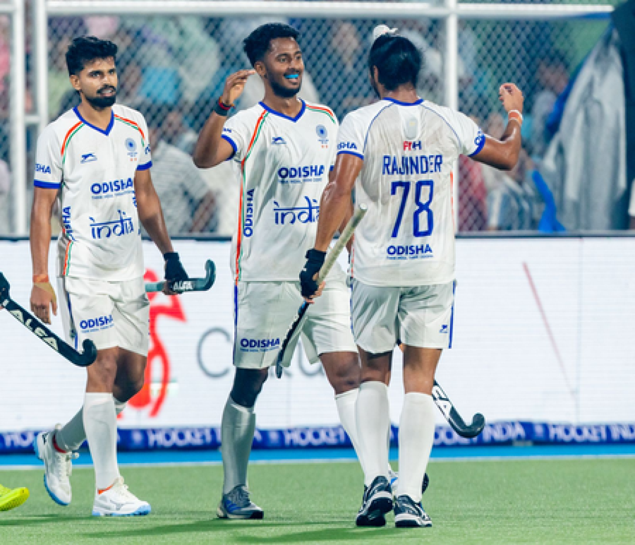 एशियन हॉकी चैंपियंस ट्रॉफी: भारताने जापानवर विजय मिळवून सेमीफायनलमध्ये स्थान निश्चित केले एशियन हॉकी चैंपियंस ट्रॉफी: भारताने जापानवर विजय मिळवून सेमीफायनलमध्ये स्थान निश्चित केले