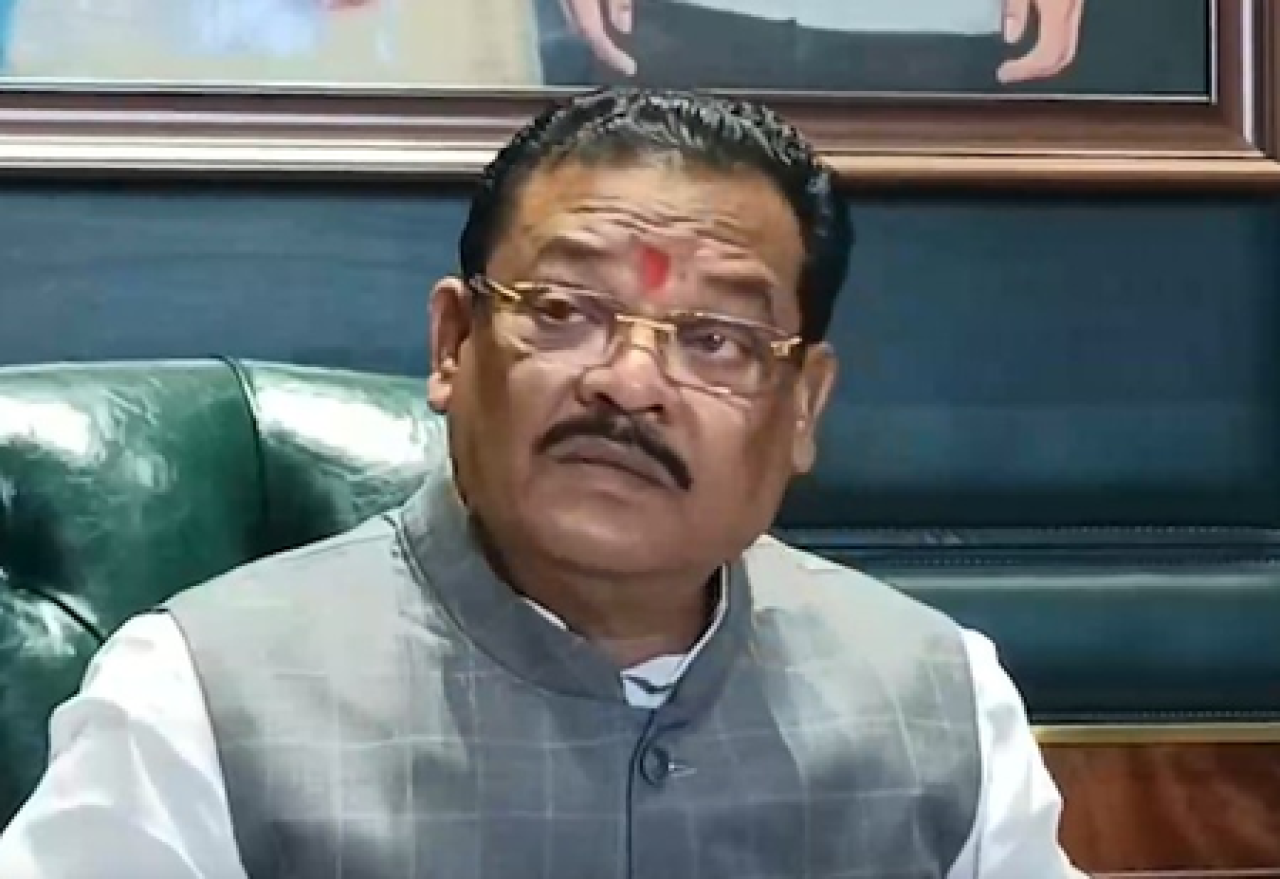 टाइगर श्रॉफवर फायरिंग: मुंबईतील सुरक्षा व्यवस्थेवर राजकीय चर्चांना उधाण टाइगर श्रॉफवर फायरिंग: मुंबईतील सुरक्षा व्यवस्थेवर राजकीय चर्चांना उधाण