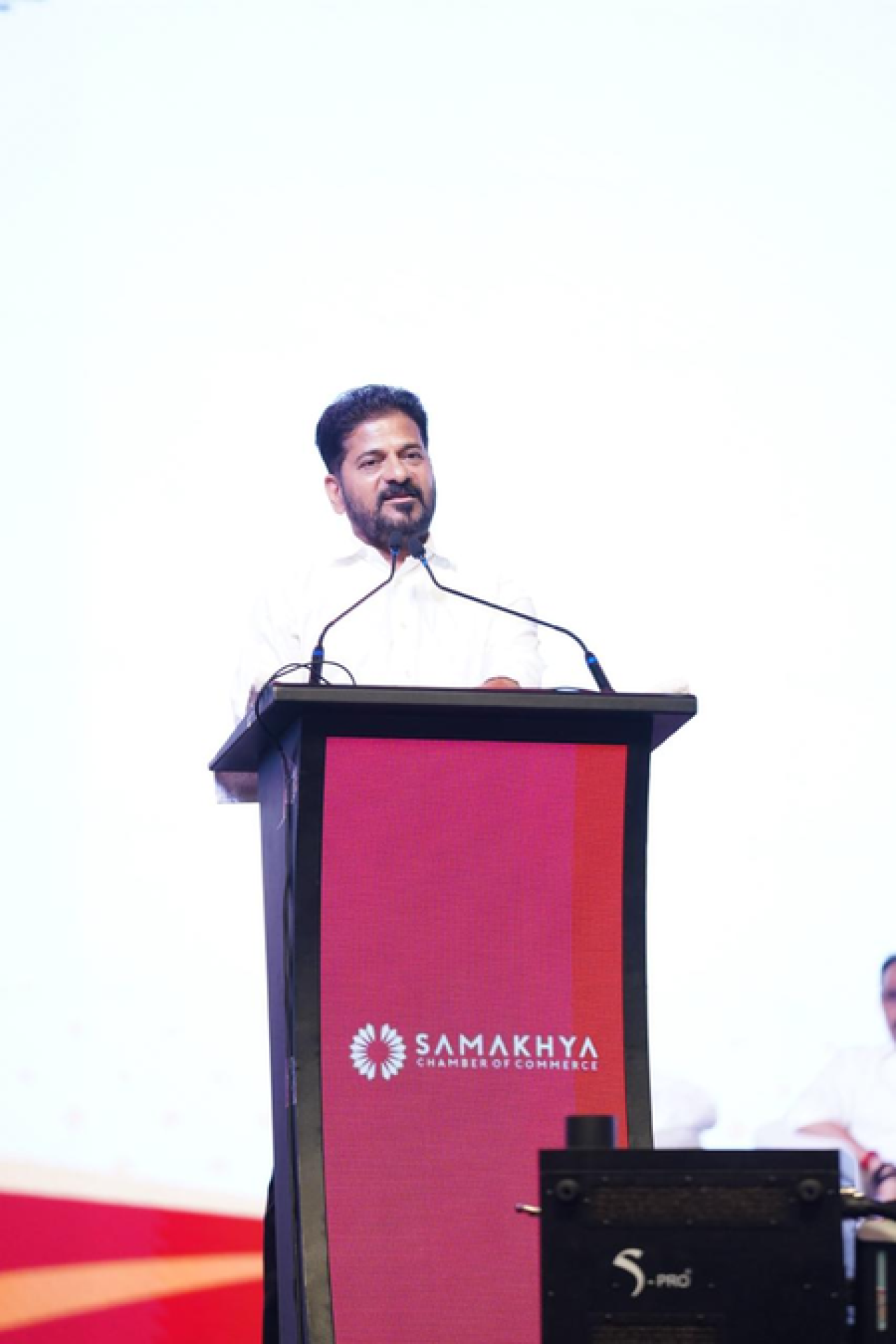 तेलंगाना जागतिक गुंतवणुंसाठी सर्वोत्तम गंतव्य म्हणून विकसित होईल: रेवंत रेड्डी