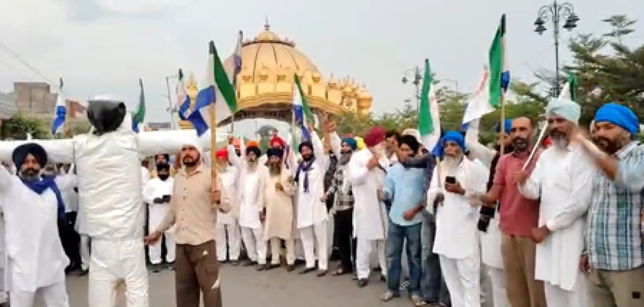 पंजाबमध्ये नशेच्या विरोधात शेतकऱ्यांनी पंजाब बंदची घोषणा केली, अमृतसरमध्ये सरकारविरोधात आंदोलन पंजाबमध्ये नशेच्या विरोधात शेतकऱ्यांनी पंजाब बंदची घोषणा केली, अमृतसरमध्ये सरकारविरोधात आंदोलन